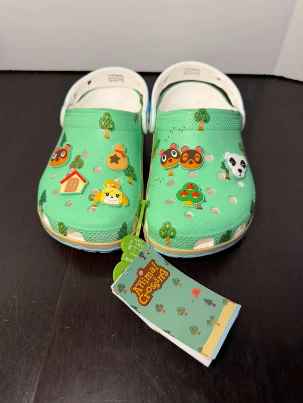 Crocs Animal Crossing Classic Clogs Unisex Big Kids J2/EU 33-34